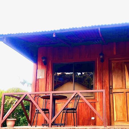 Cabinas Monteverde Paraiso Екстер'єр фото