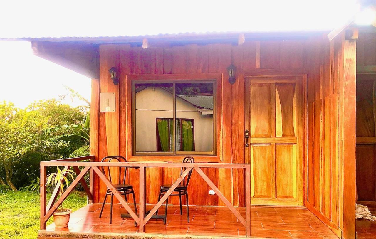 Cabinas Monteverde Paraiso Екстер'єр фото