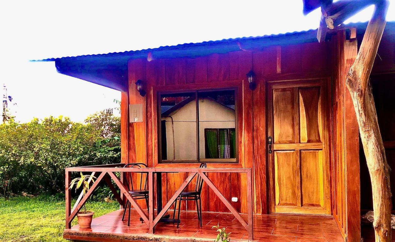 Cabinas Monteverde Paraiso Екстер'єр фото