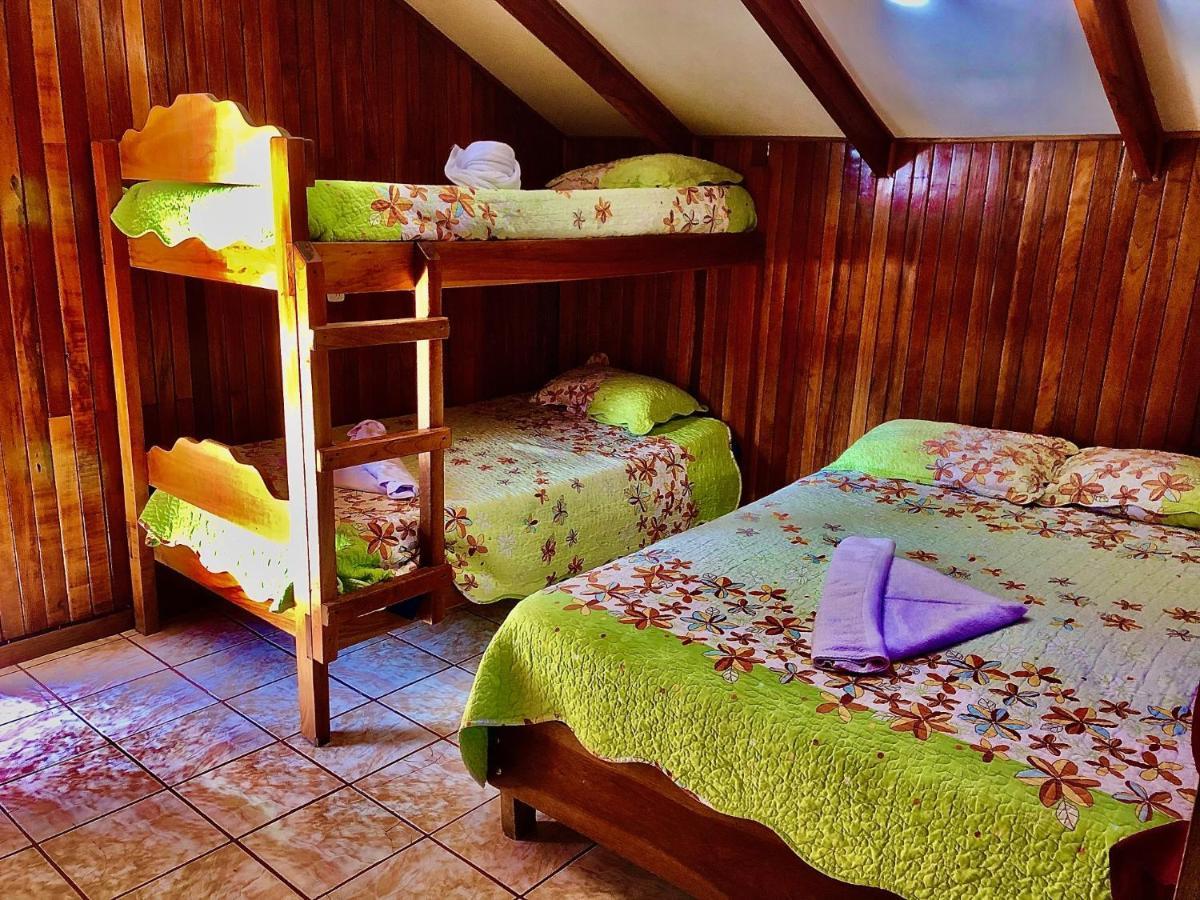 Cabinas Monteverde Paraiso Екстер'єр фото